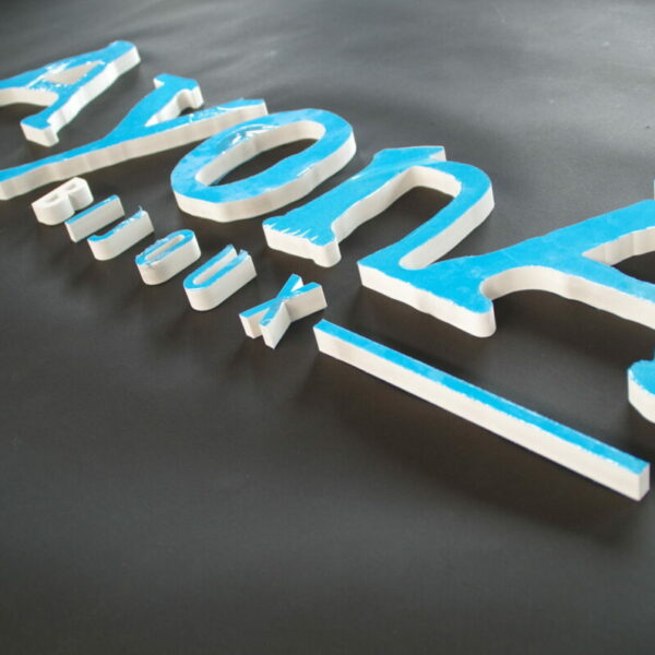 Lettrage Komacel 20mm